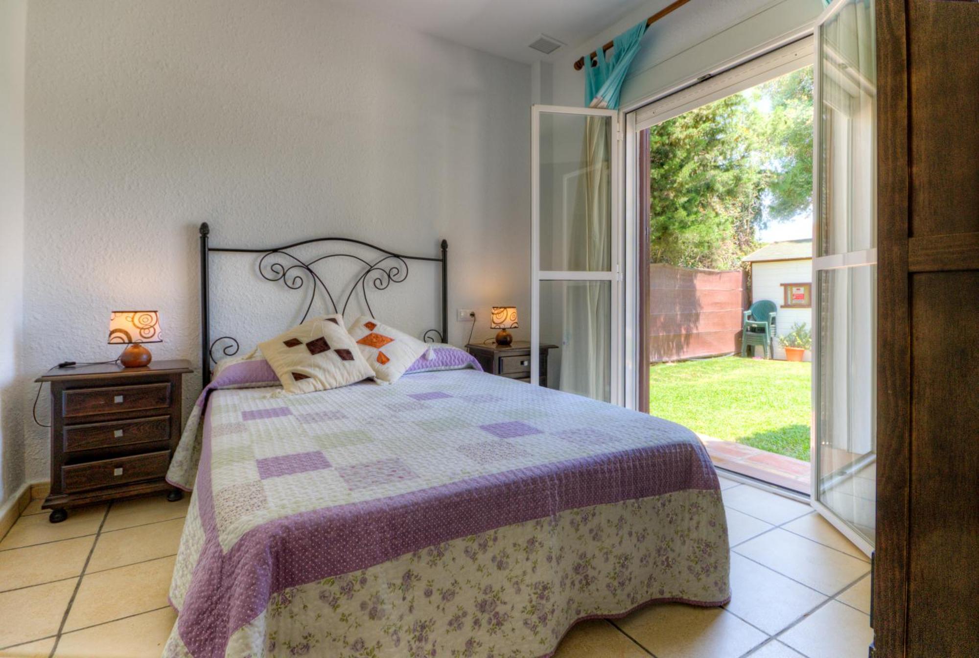 Apartamentos Costa Trafalgar Zahora Værelse billede